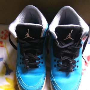 Jordan Powder Blue 3s
